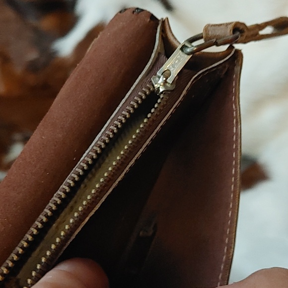 Vintage Mexico Tooled Leather Wallet - Picture 8 of 10